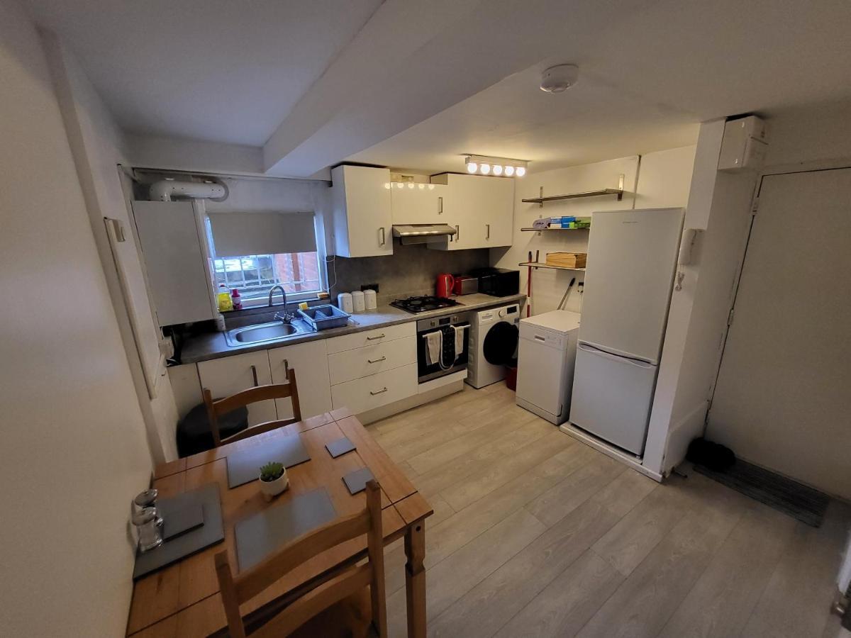 Cosy Apartment By Clapham South Underground! London Eksteriør bilde