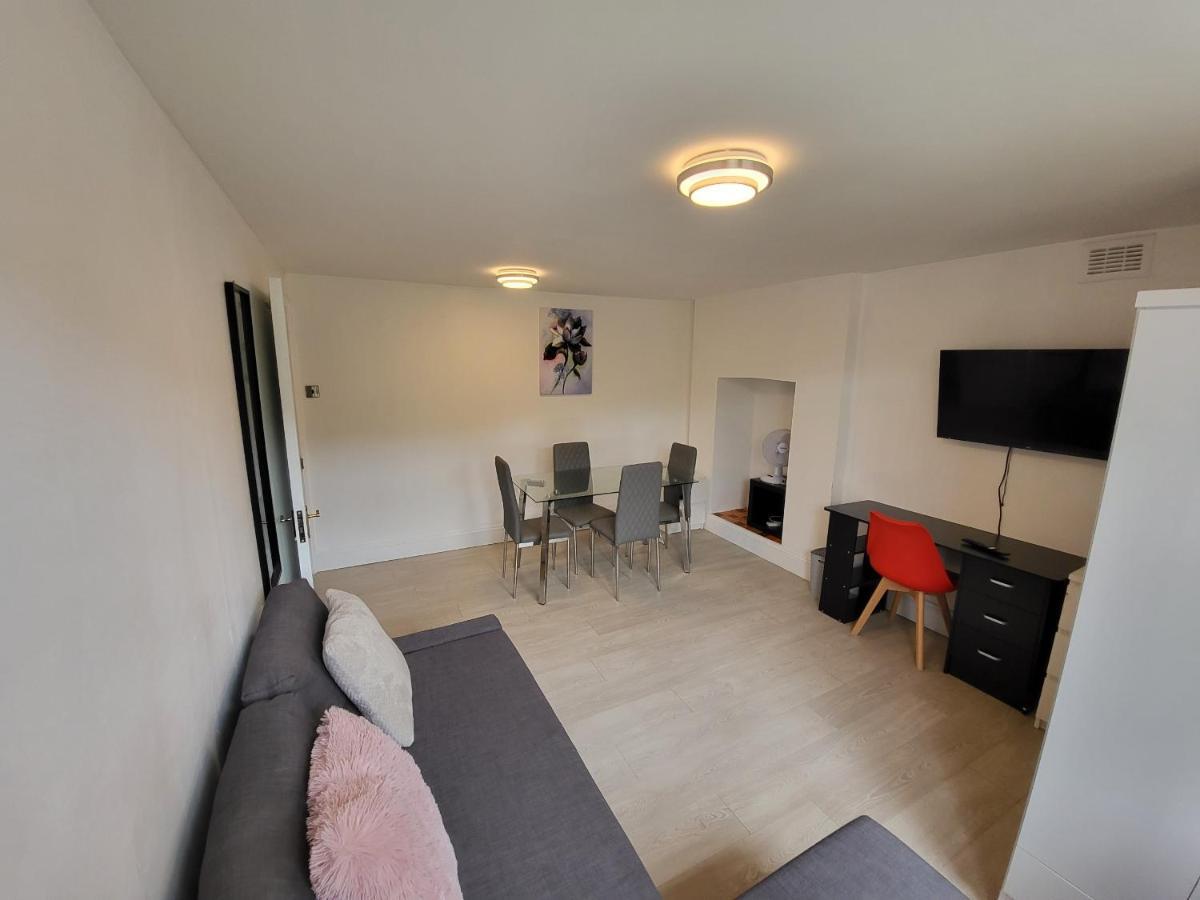 Cosy Apartment By Clapham South Underground! London Eksteriør bilde